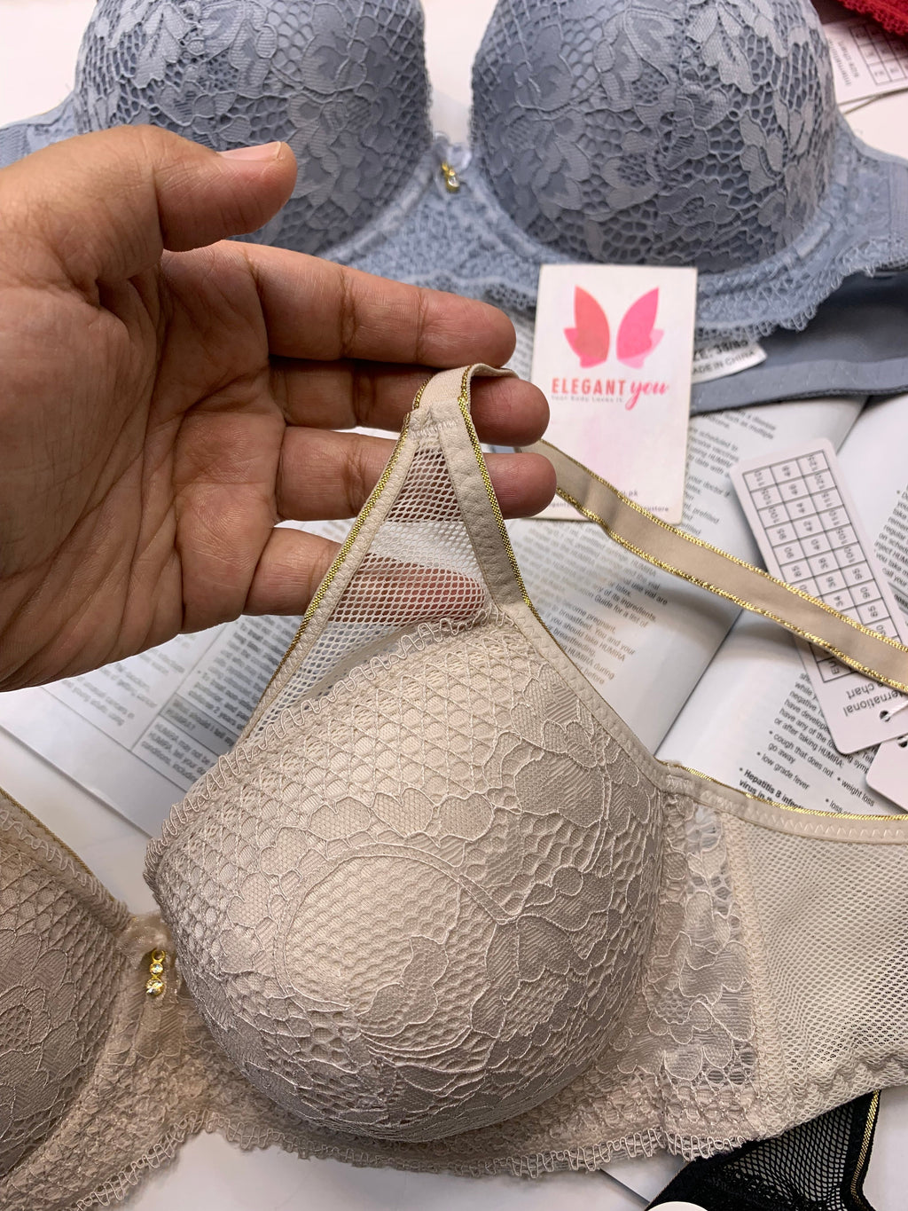 (34-40)B/C  Elegant Single Padded Push-up Lace Bridal Bra (142)