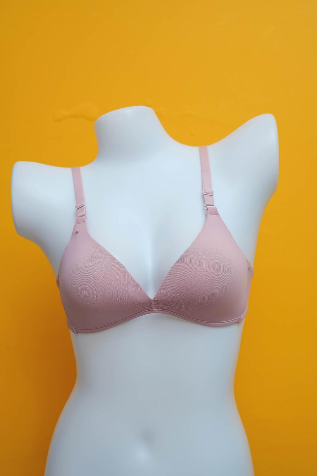 Feminique Seamless Ultra Thin T-shirt Bra
