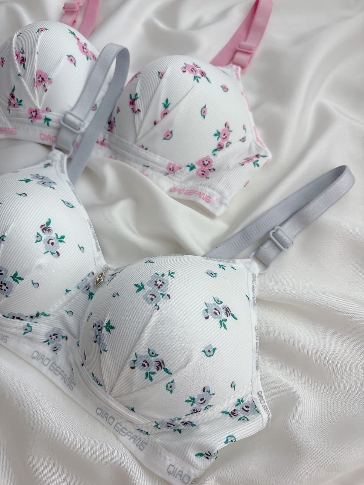 Elegant Push-Up Bra – Comfort & Lift