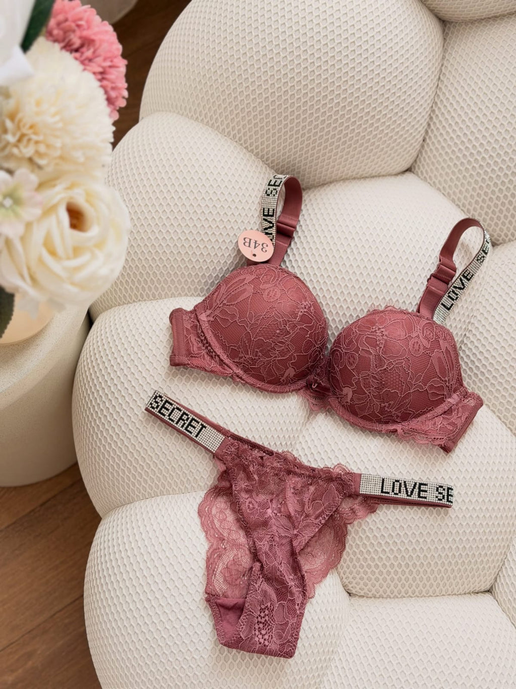 Push-Up Bra – Comfort, Support &amp; Style