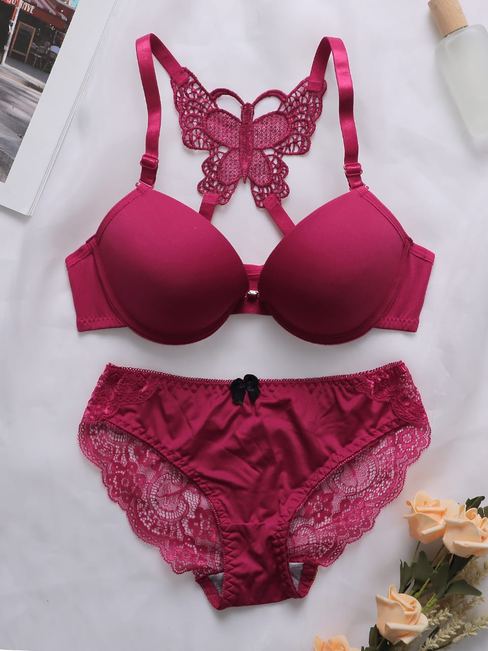 Butterfly 🦋 Style Fashion Bra Set Packs Of 3 Buy 1 Get 2 Free ( Free Delivery Is Available All Over Pakistan)