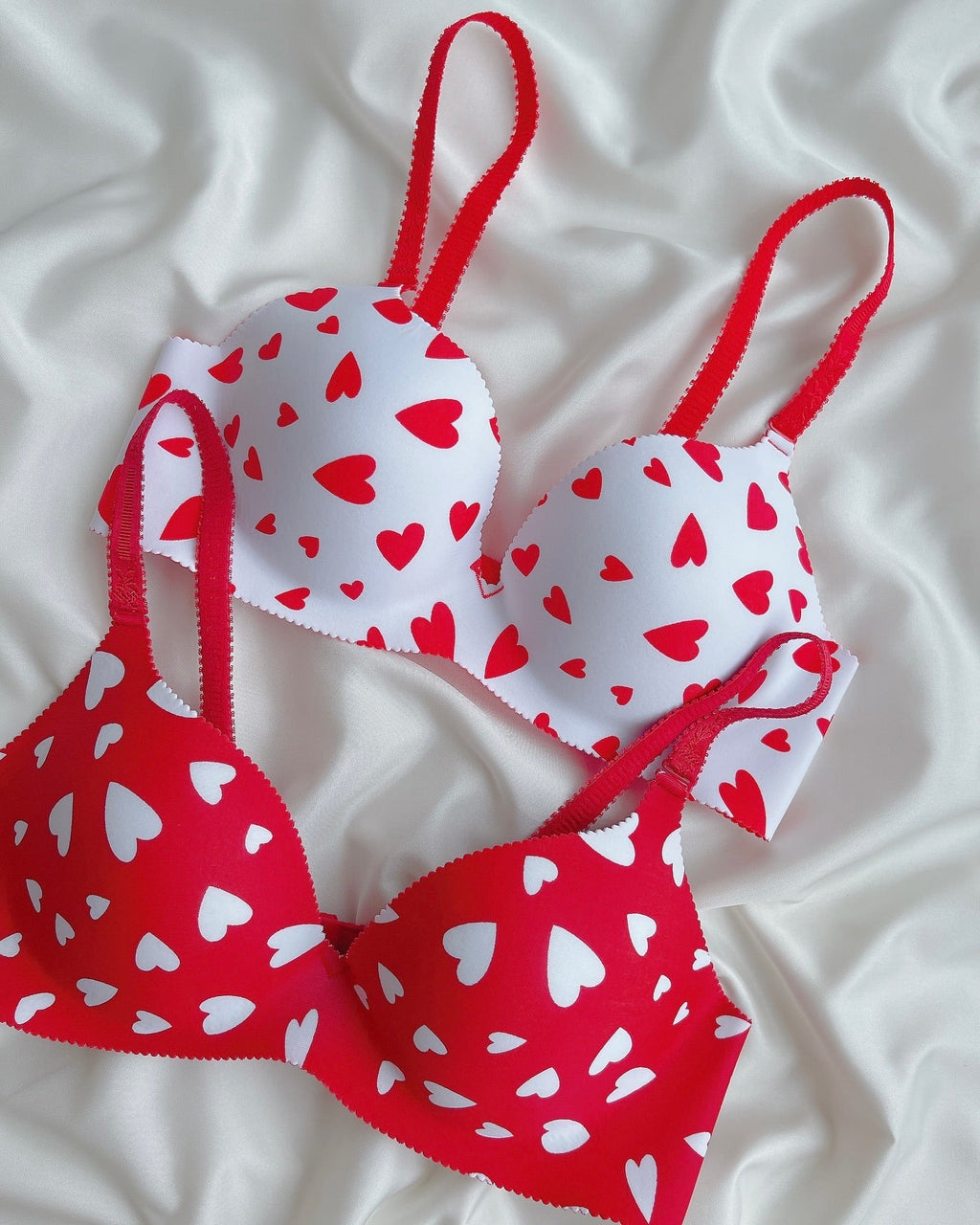 (36-42)B Seamless Heart Design Soft Push-up Bra (169)