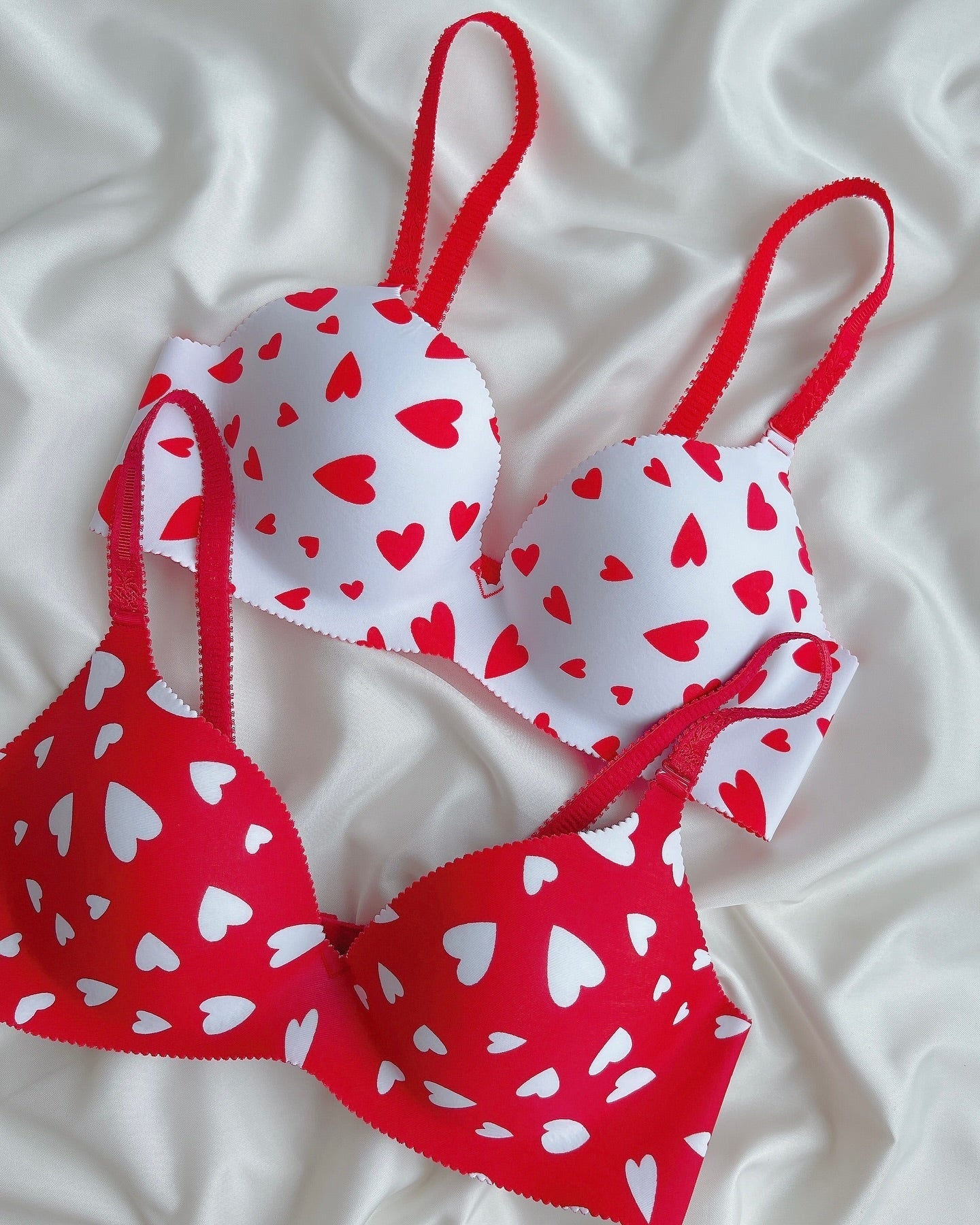 (36-42)B Seamless Heart Design Soft Push-up Bra (169)