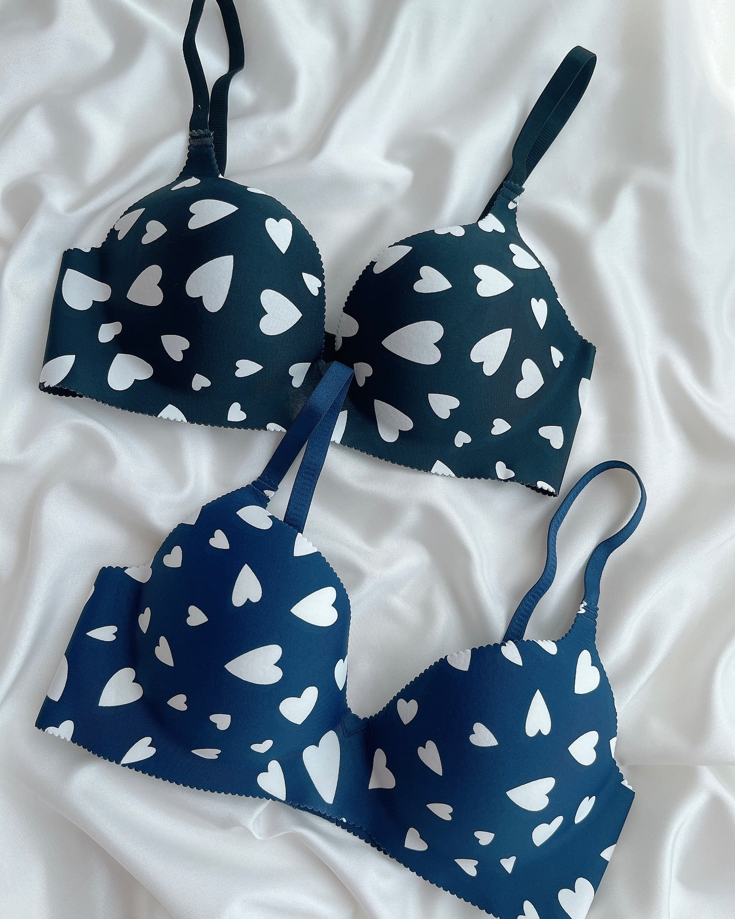 (36-42)B Seamless Heart Design Soft Push-up Bra (169)
