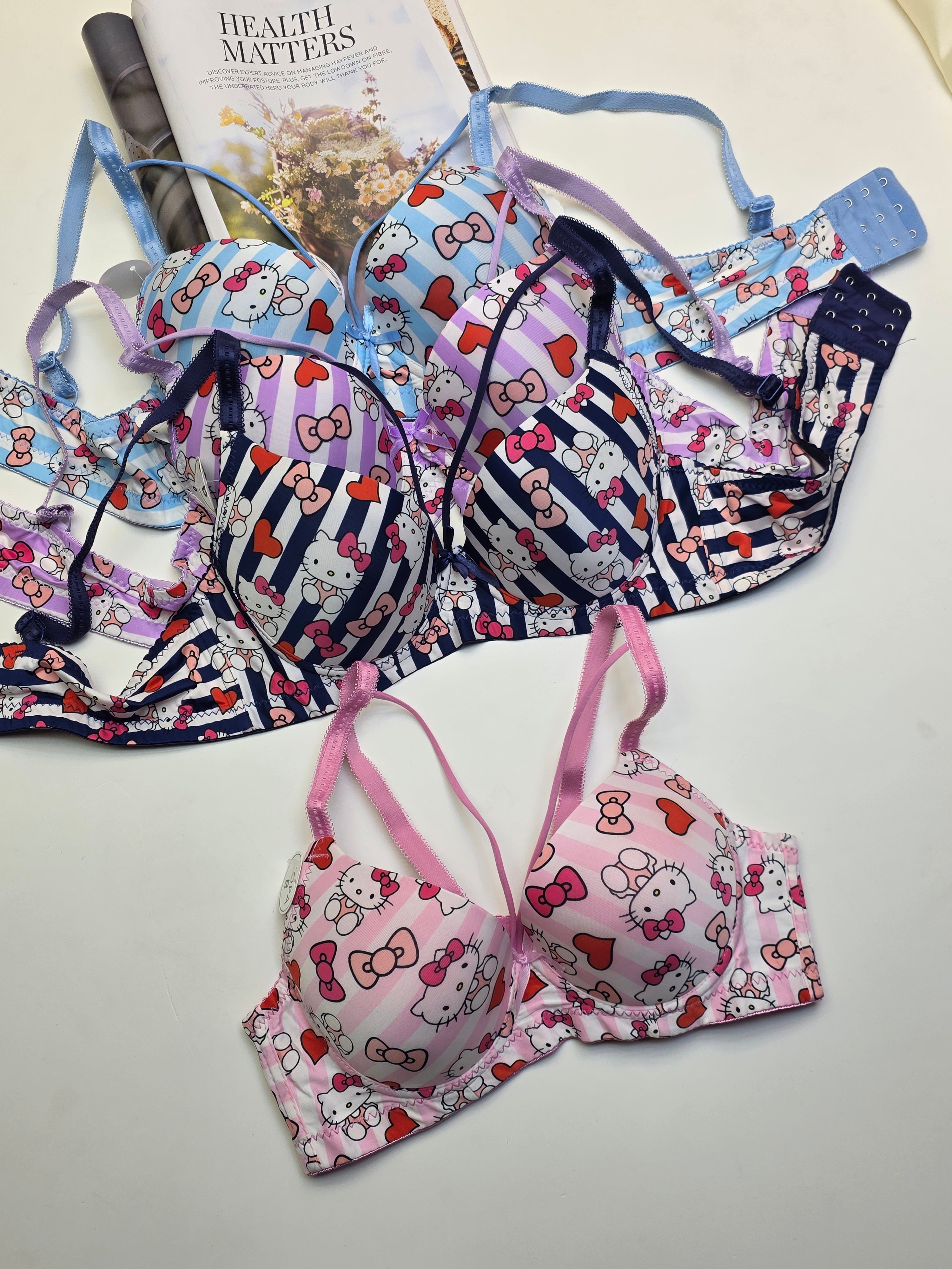 (36-42)b/c  size Hello Kitty Daily-wear Push-up Bra(144)*